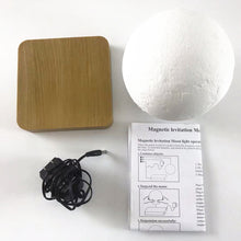Indlæs billede til gallerivisning Tilføj et blikfang til din stue med den magnetiske svævende Mars-lampe.