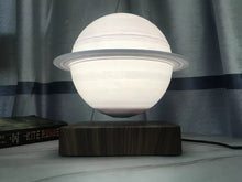 Indlæs billede til gallerivisning Saturn-lampe med magnetisk leviterende kugle og trælook-base