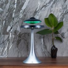 Lade das Bild in den Galerie-Viewer, FlowLow Magnetschwebe-UFO-Lautsprecher – 360° drehbarer schwebender Lautsprecher – einzigartiges Geschenk für Zuhause und Büro
